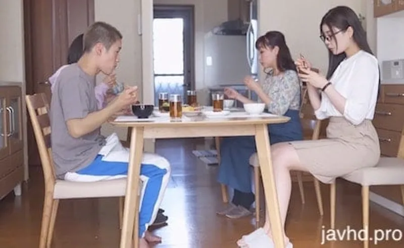 [start-094][vietsub] vợ mới cưới của anh trai tương lai đã nóng bỏng tôi rei kamiki